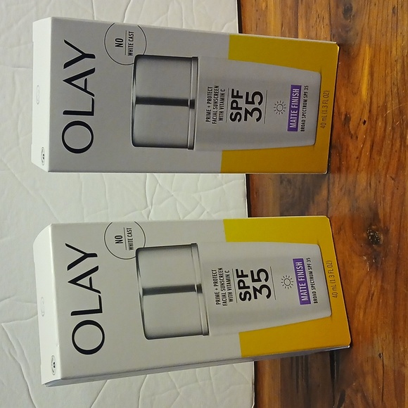 OLAY Prime + Protect Facial Sunscreen SPF 35 NEW Bundle 2 - Picture 4 of 5
